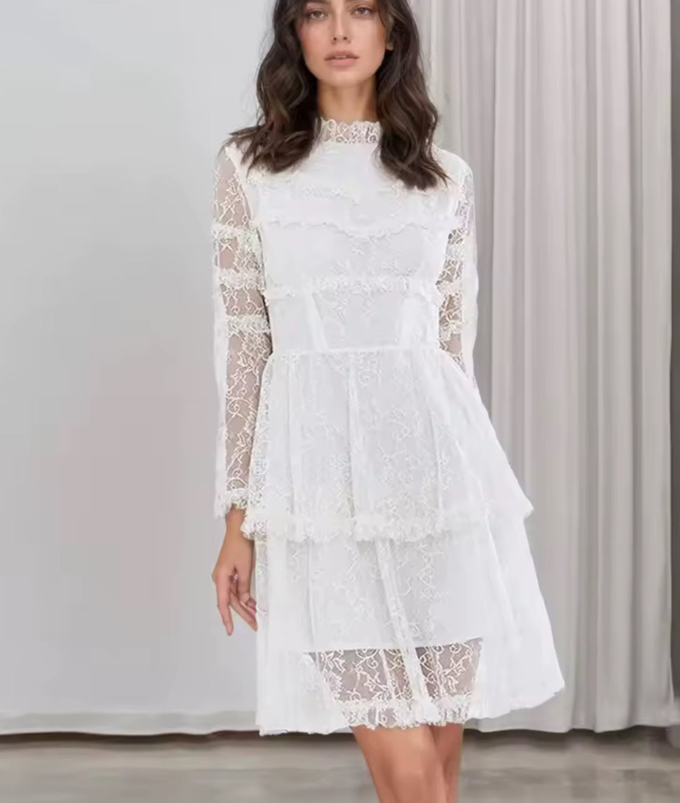 Vestido beige claro encaje